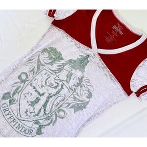 Harry Potter Gryffindor T-shirt Women's V Neck Hogwarts Universal Studios Large